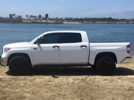 2015 Toyota Tundra with 18x9 Method Racing NV wheels