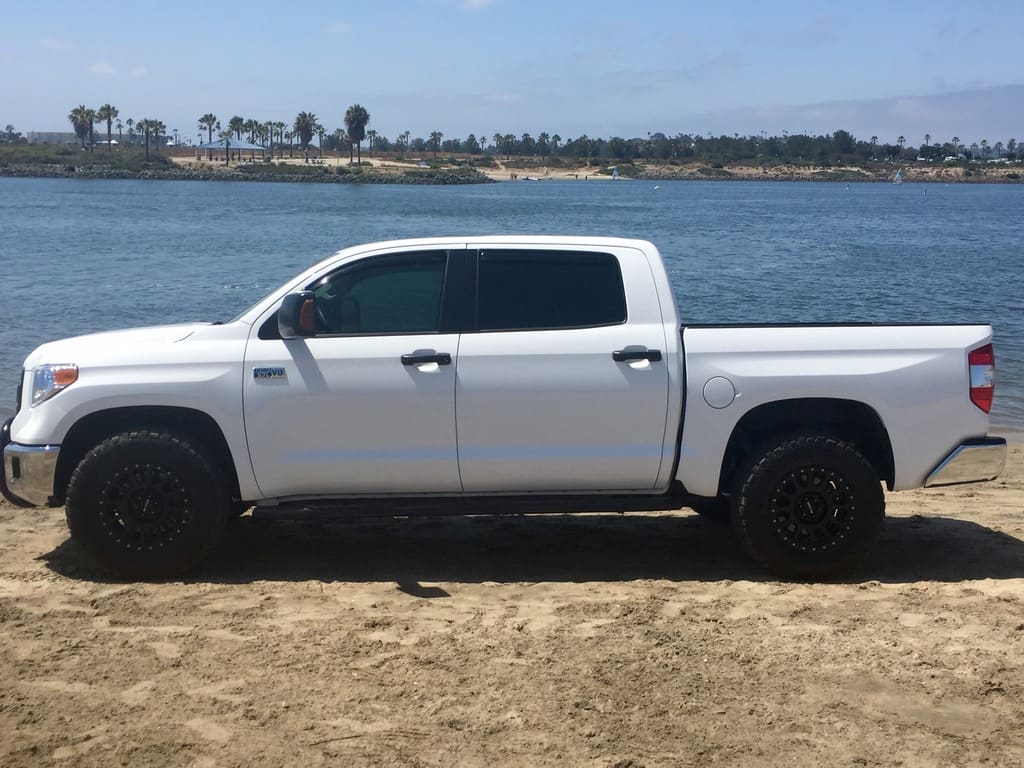 2015 Toyota Tundra with 18x9 Method Racing NV wheels