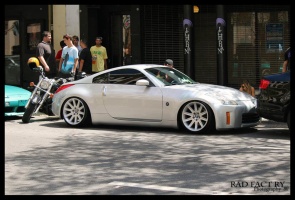 2007 Nissan 350Z with 19x10 Borbet Style 95s wheels