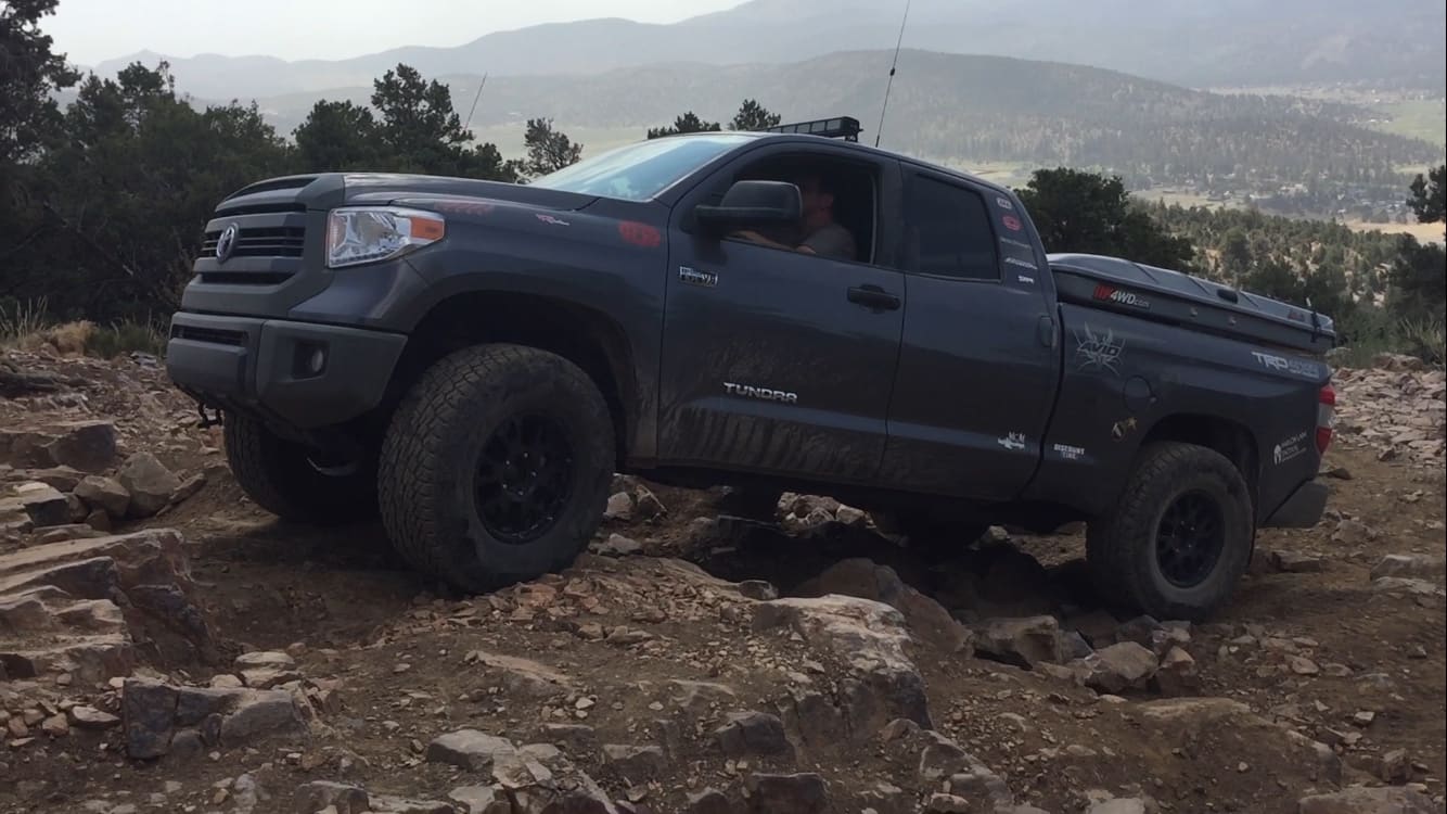 2011 Toyota Tundra with 18x9 Level 8 Guardian wheels
