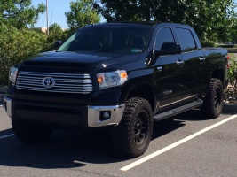 2014 Toyota Tundra with 20x9 Method NV wheels