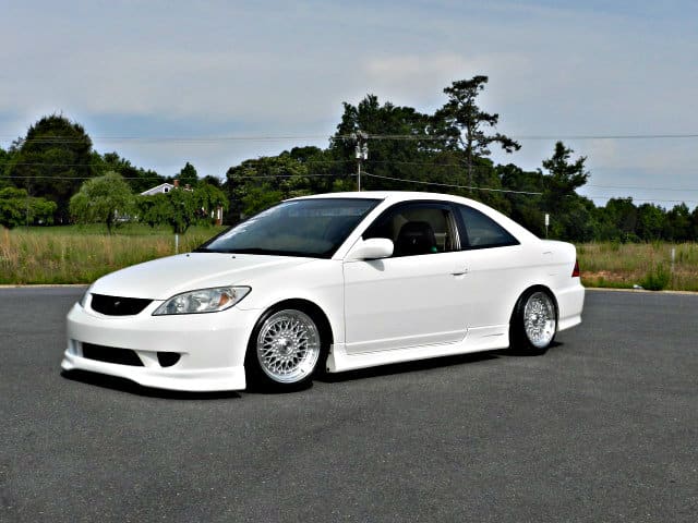 2004 Honda Civic with 16x8 ESM 002R wheels