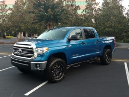2016 Toyota Tundra with Pro-Comp Sledge wheels
