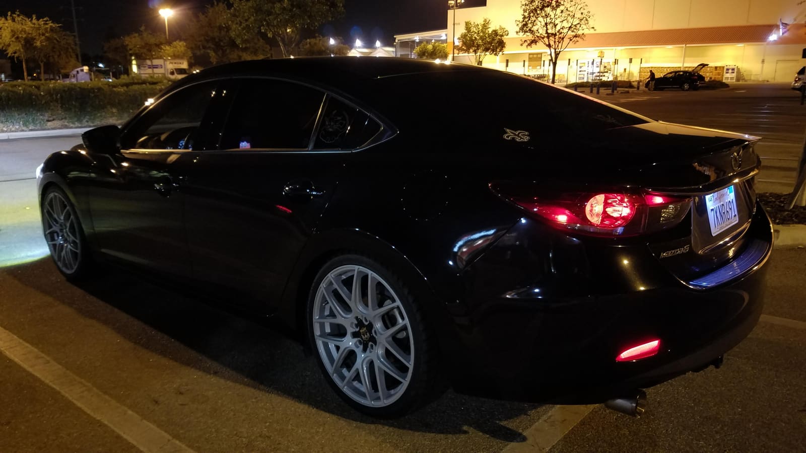 2015 Mazda Mazda6 with 20x8.5 Motiv 409MB wheels