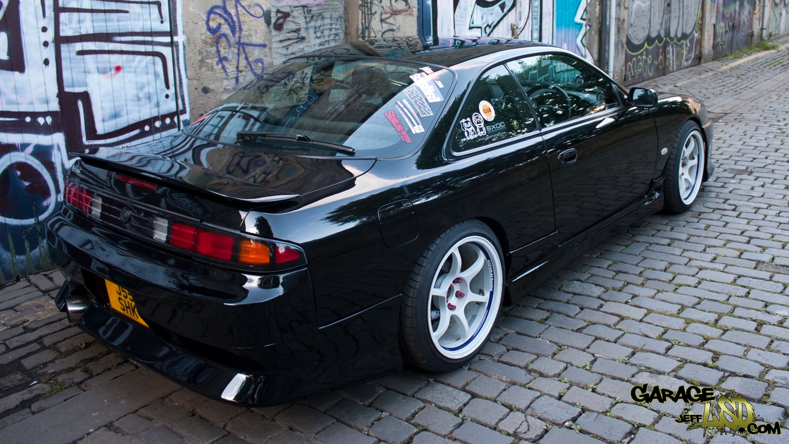 1999 Nissan S14 with 18x9.5 Advan RG wheels