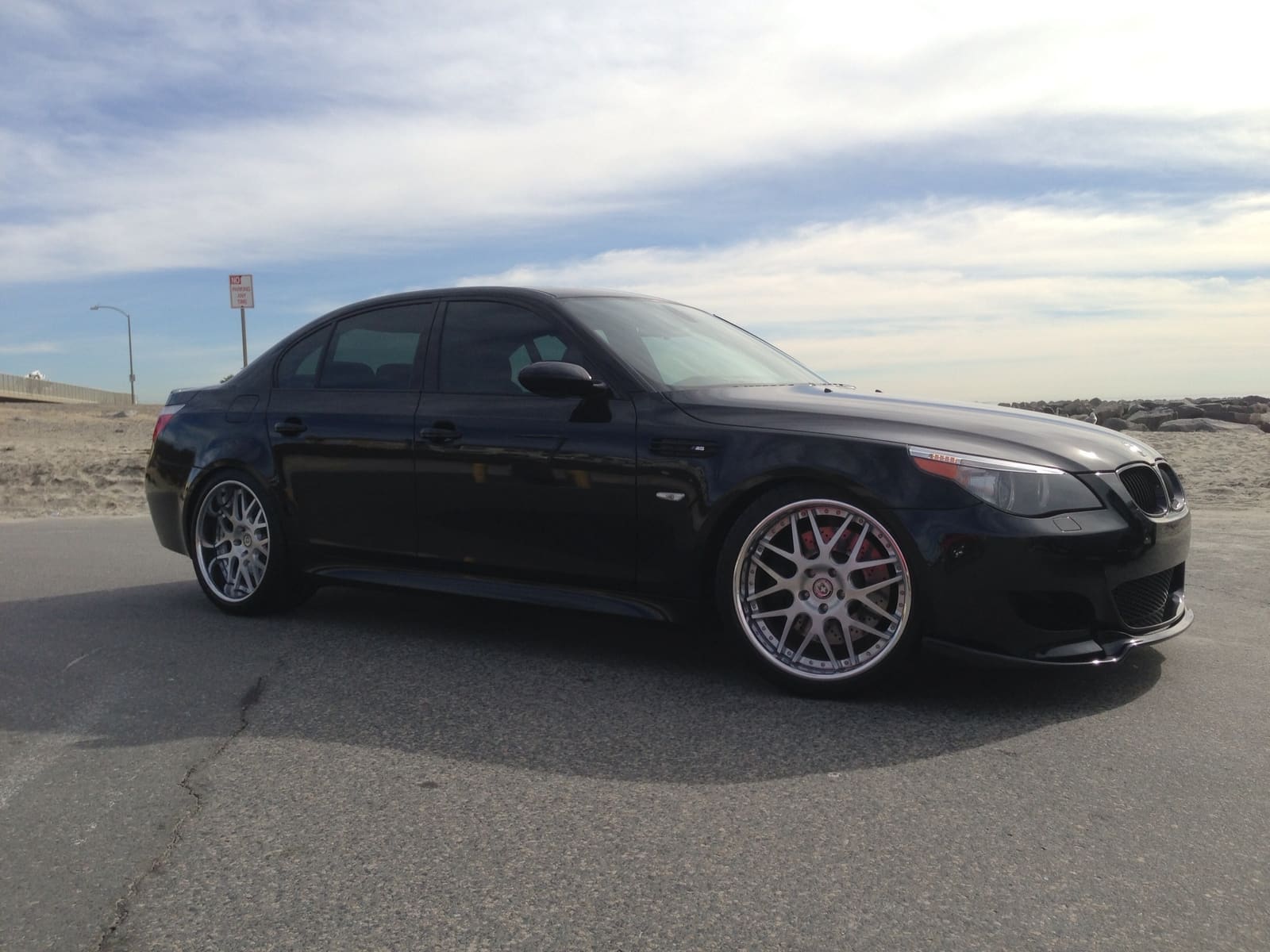 2010 BMW M5 with 20x10.5 HRE 790 wheels