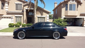 2013 BMW M5 with 20x9 STR 601 wheels
