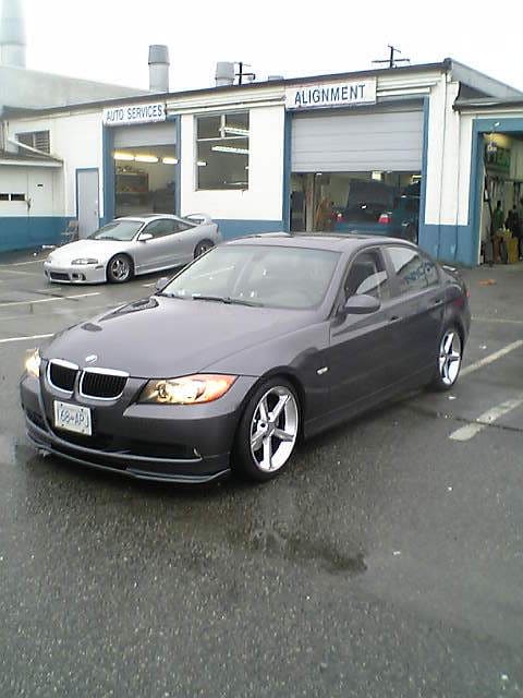 2006 BMW 325 with AC Schnitzer Type IV wheels