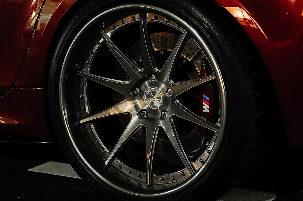 2013 BMW M5 with 20x9.5 Avant Garde wheels