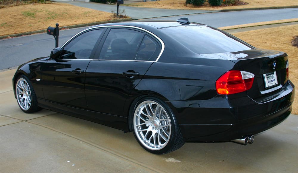 2006 BMW 330 with 19x8.5 wheels