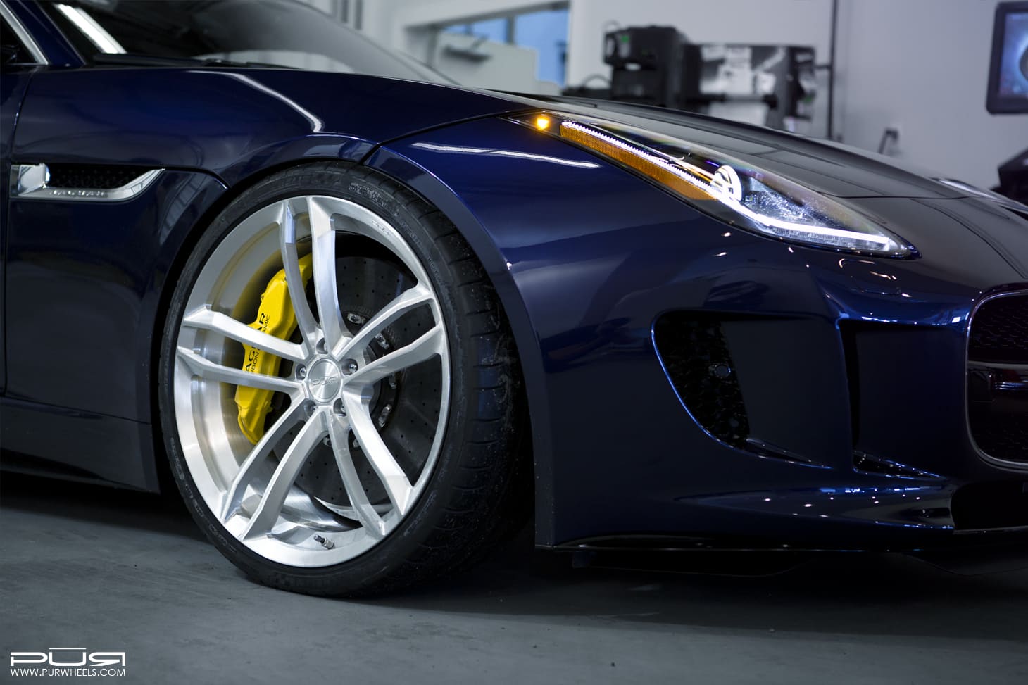 2014 Jaguar F-TYPE with 21x9 PUR RS07 wheels