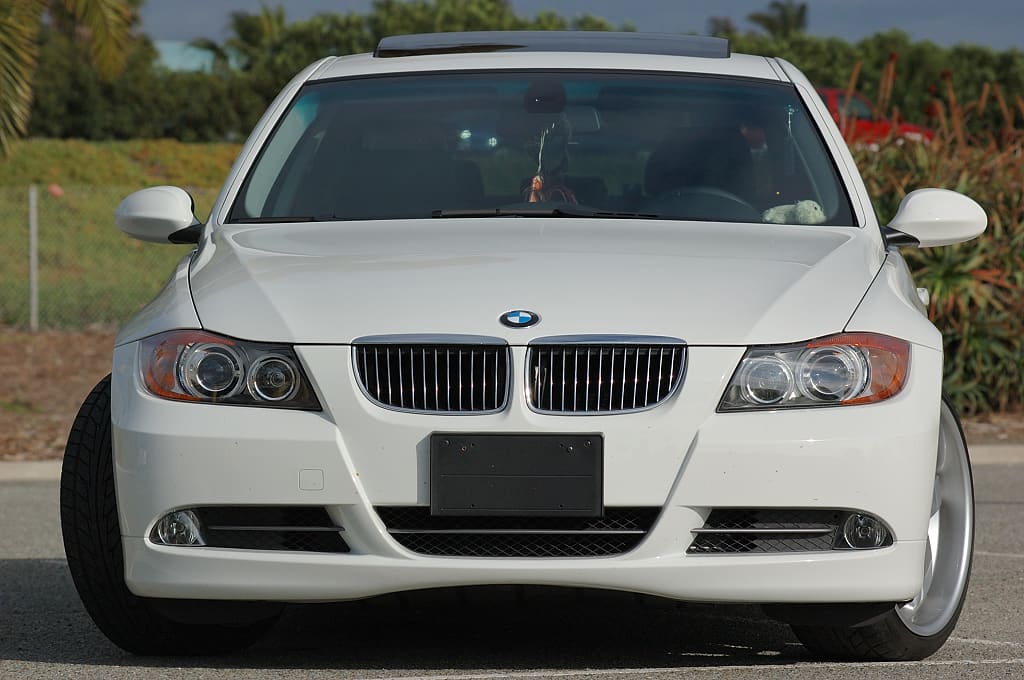 2006 BMW 330 with Hamann HM2 wheels