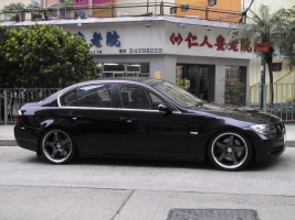 2006 BMW 330 with 19x8.5 RAYS G-Games 99B wheels