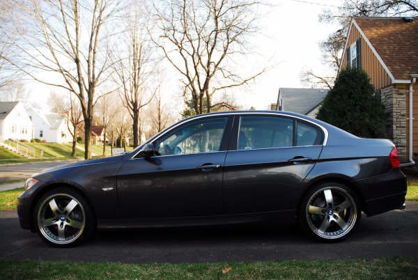 2006 BMW 330 with Falken Koblenz wheels