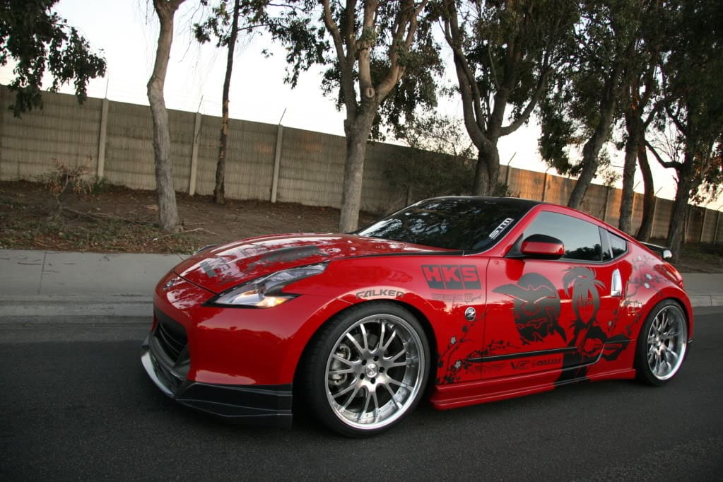 2009 Nissan 370Z with 20x9 wheels