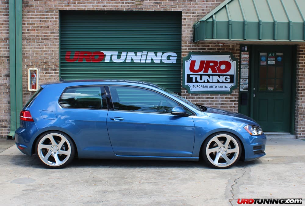 2012 Volkswagen GTI with 19x8.5 3SDM 006 wheels
