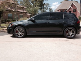 2014 Volkswagen GTI with Neuspeed RSE05 wheels
