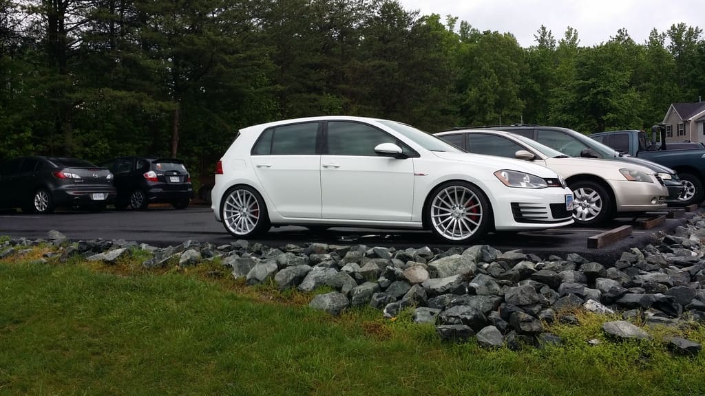2014 Volkswagen GTI with 19x8.5 ECS Alzor wheels
