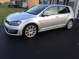 2014 Volkswagen GTI with OEM wheels
