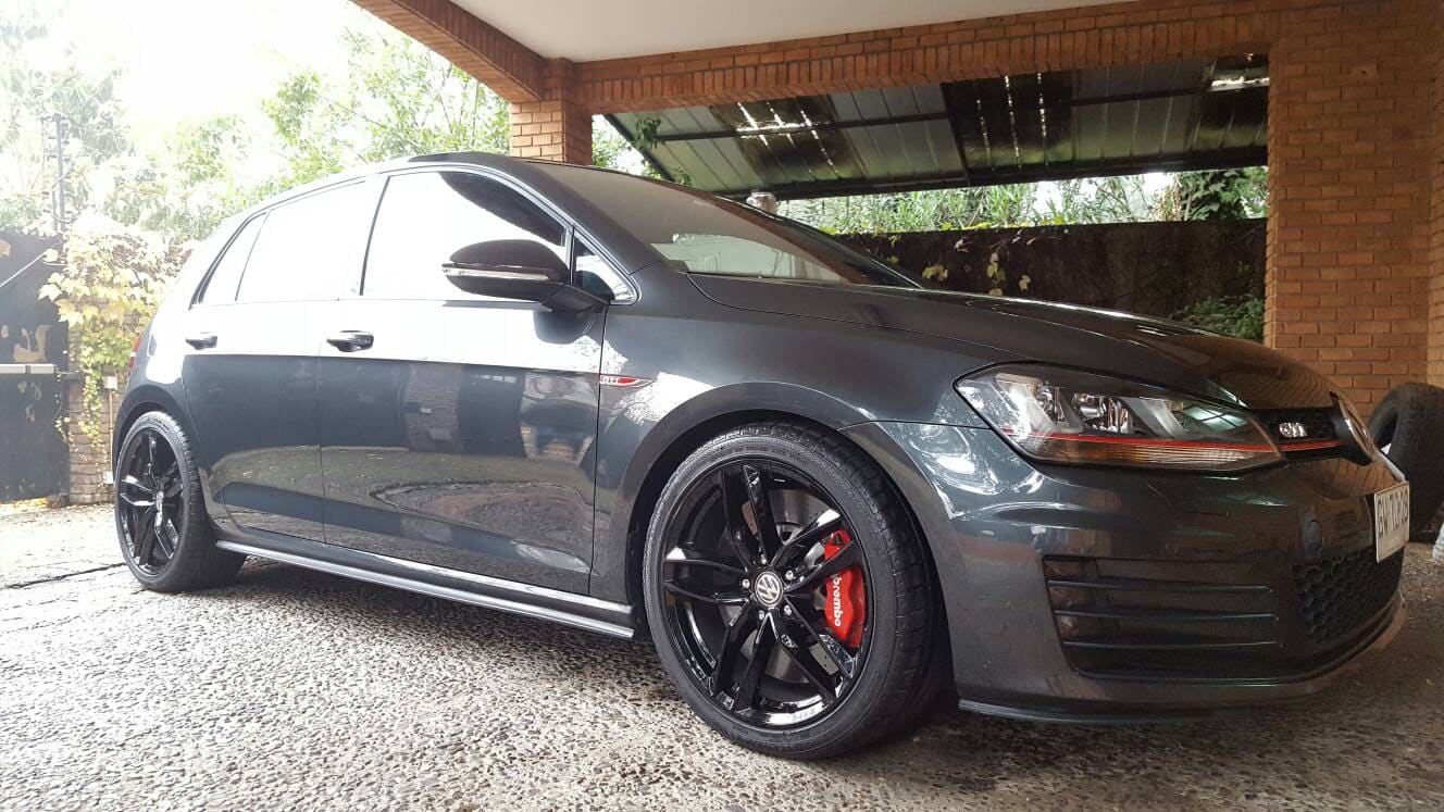 2014 Volkswagen GTI with 18x8 Audi RS wheels
