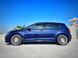 2014 Volkswagen GTI with 19x8 Privat Weiden wheels