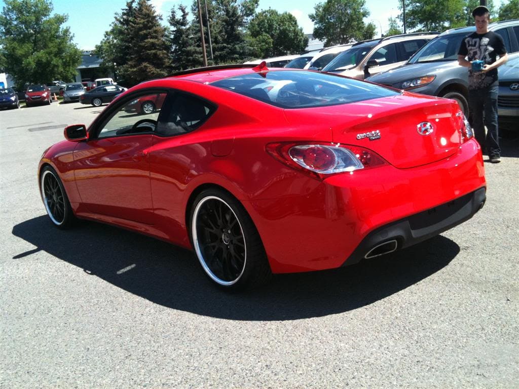 2010 Hyundai Genesis Coupe with 20x9 Venaci Mesh wheels