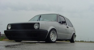1999 Volkswagen Golf with 13x6 wheels