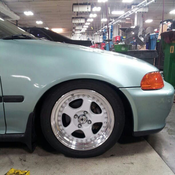 2000 Honda Civic with 15x7.5 Konig candies wheels