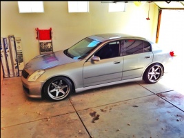 2004 Infiniti G35 with 19x10 Work Gnosis wheels