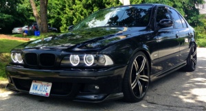 2000 BMW 528 with BMW M6 Replica wheels