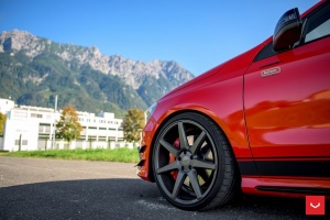 2015 Mercedes-Benz CLA-Class with Vossen CV7 wheels