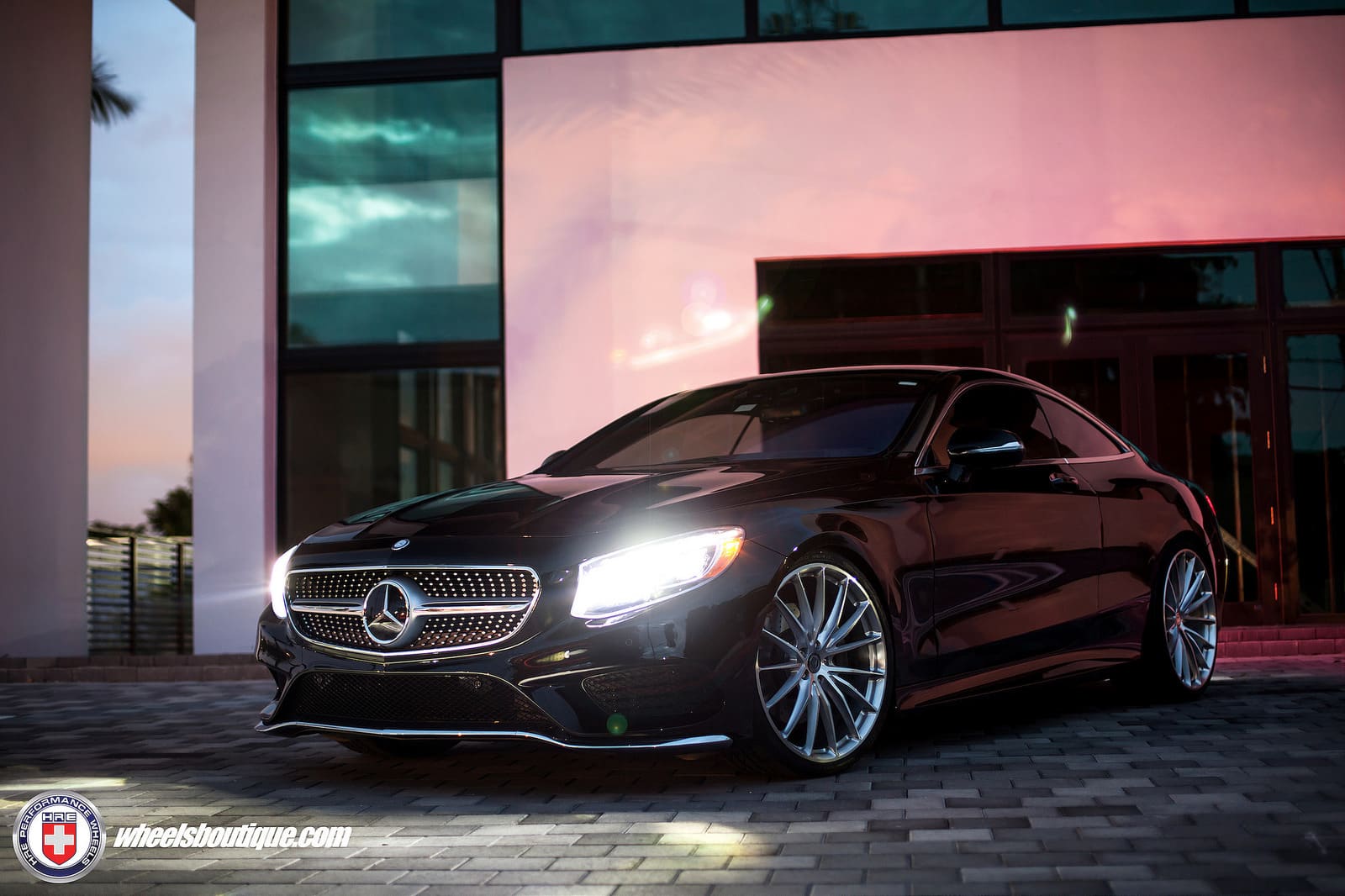 2015 Mercedes-Benz S-Class with 22x9 HRE P103 wheels