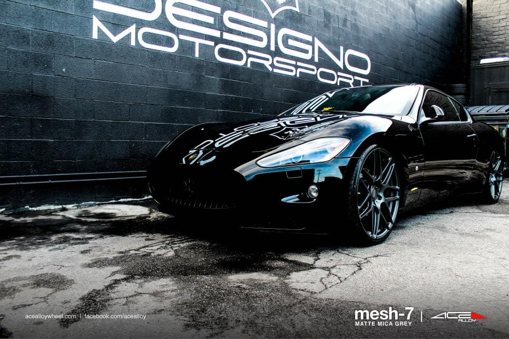2013 Maserati GranTurismo with 22x9 ACE MESH-7 wheels