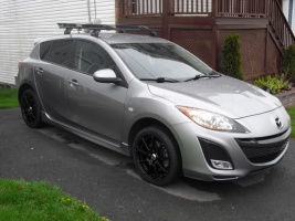 2010 Mazda Mazda3 with 17x7 Enkie EDR9 wheels