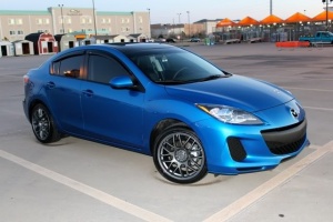2010 Mazda Mazda3 with 18x8 Drag 34 wheels