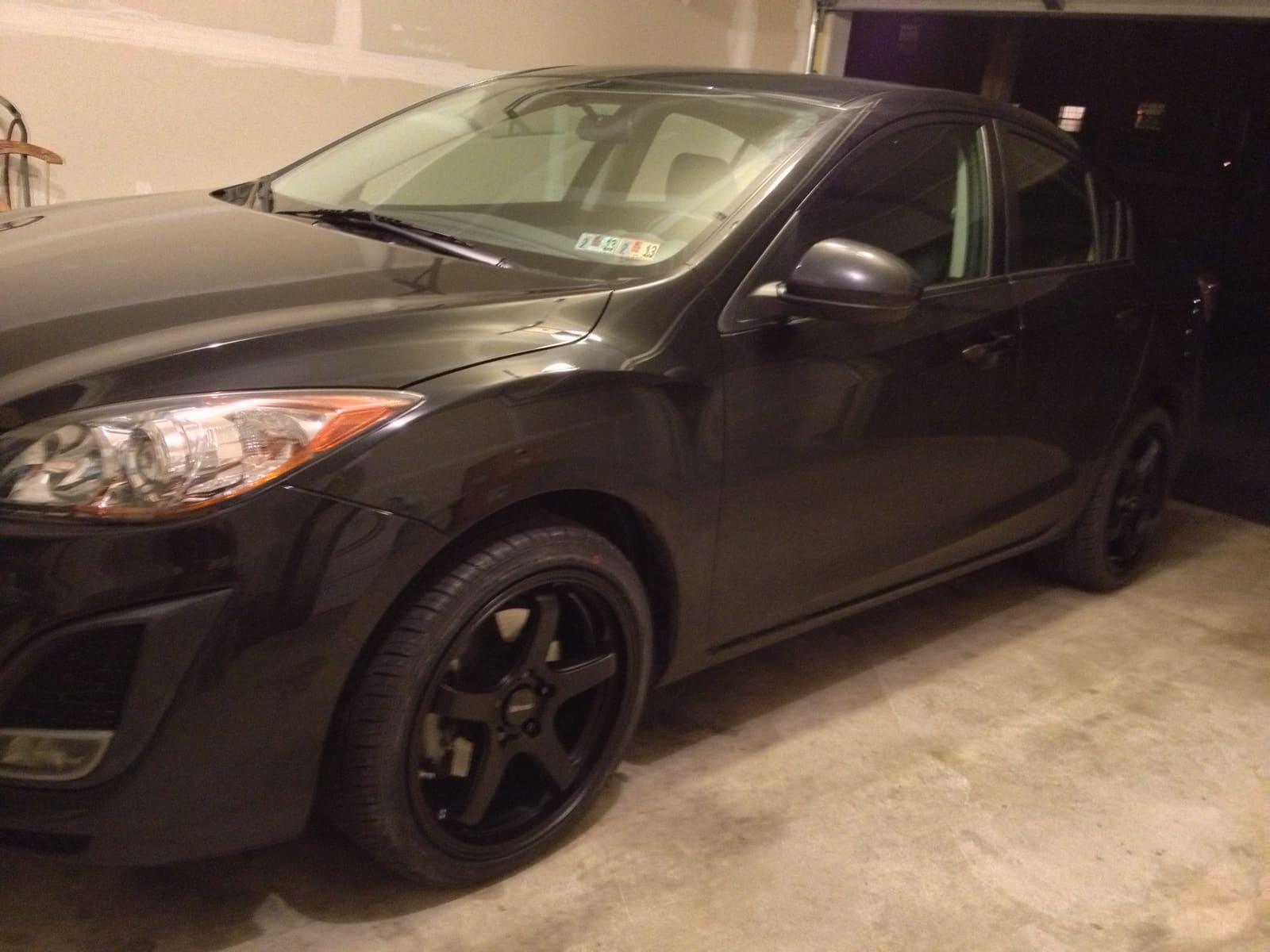 2011 Mazda Mazda3 with 18x8.5 Tenzo Tracer V1 wheels