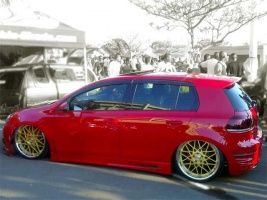2010 Volkswagen Golf with 20x8.5 e rfr wheels