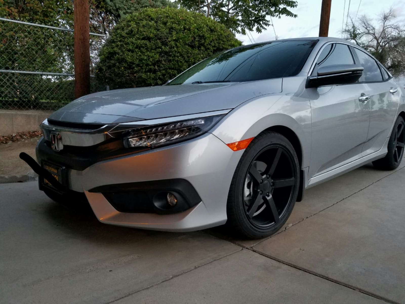2016 Honda Civic with 18x8 JNC 26 wheels
