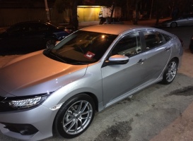 2016 Honda Civic with OZ Leggera HLT wheels