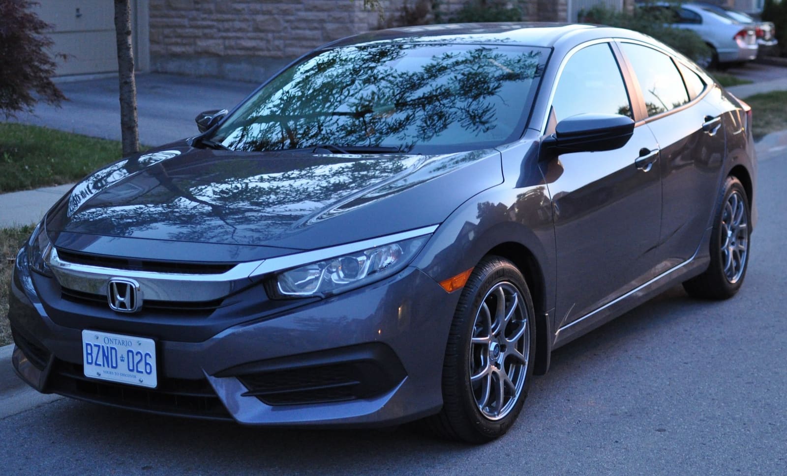 2016 Honda Civic with 17x7.5 Enkei M52 wheels