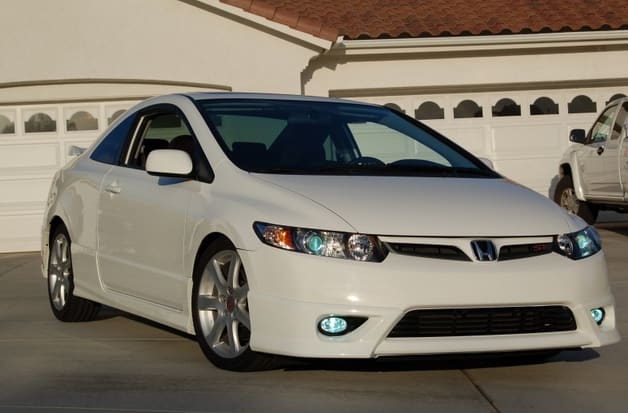 2005 Honda Civic with 17x7 OEM Acura TSX wheels