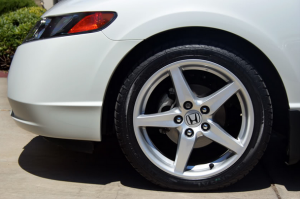 2006 Honda Civic with OEM Acura RSX wheels