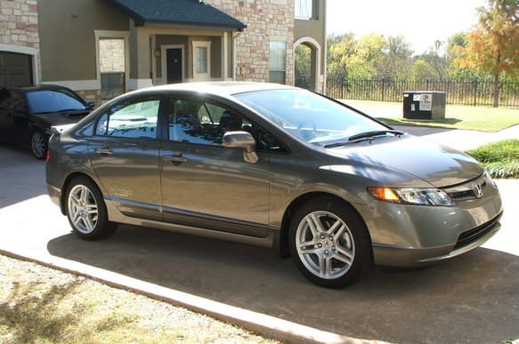 2008 Honda Civic with 17x8 OEM Acura TL wheels