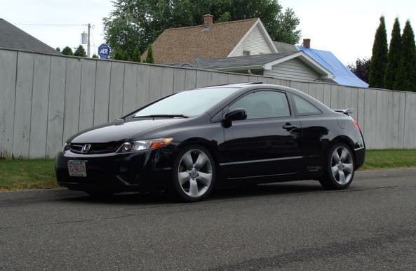 2007 Honda Civic with 18x7.5 OEM Acura RDX wheels