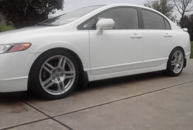 2006 Honda Civic with 17x8 wheels
