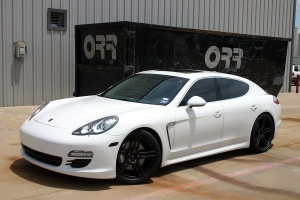2014 Porsche Panamera with Modulare C11 wheels