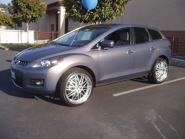 2008 Mazda CX-7 with GT K2 wheels