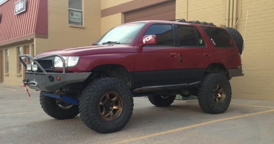 2010 Toyota 4Runner with 16x8 Konig Countersteer wheels