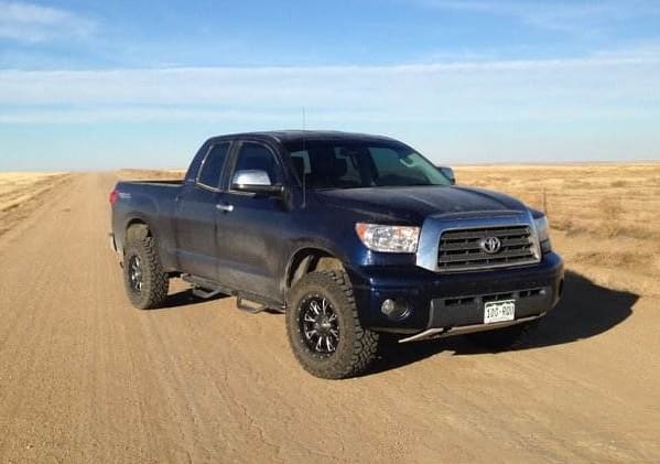 2008 Toyota Tundra with 18x9 Fuel Full Throttle wheels