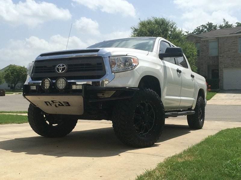 2009 Toyota Tundra with TSS wheels
